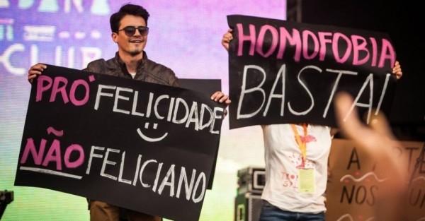 protesto-feliciano-lollapalooza-02