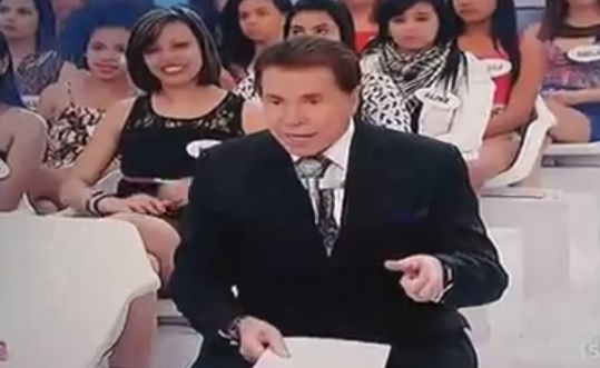 Silvio Santos lê carta de Edir Macedo