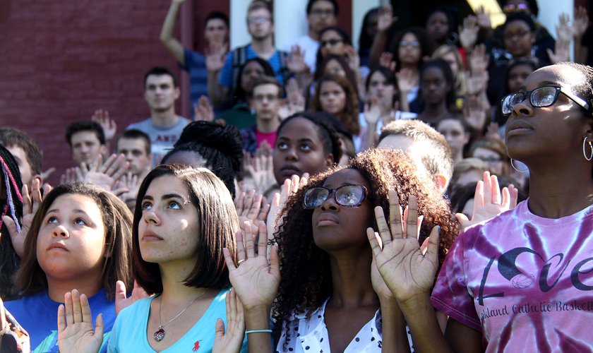 Estudo: jovens de igreja são mais saudáveis do que os que não são