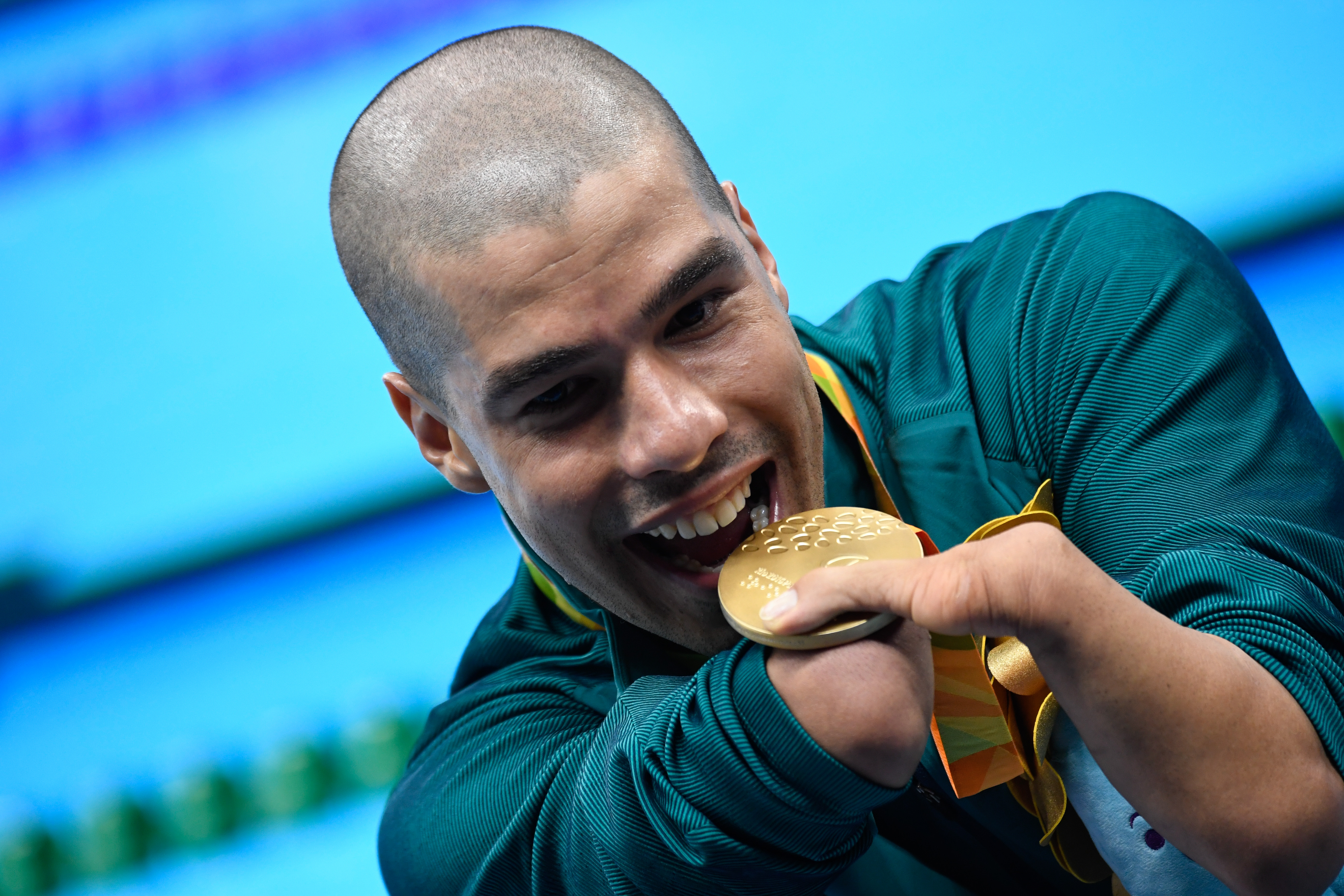 Paraolimpíadas - Daniel Dias conquista sua 16ª medalha e constata: “Cheguei aqui graças a Deus”