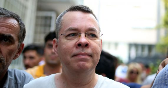 "A perseguição está chegando; vai chegar rápido", alerta Andrew Brunson