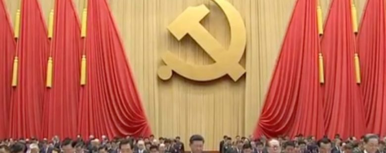 China: cristãos recebem ordens para abandonar símbolos cristãos e venerar Xi Jinping