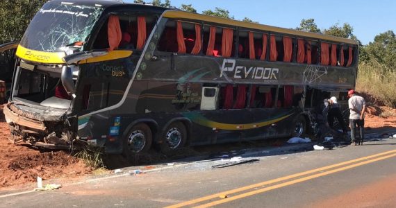 acidente ônibus jovens assembleia de Deus