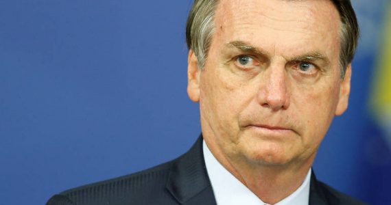 Nas redes sociais, apoiadores de Bolsonaro associam defesa do presidente à fé, aponta estudo