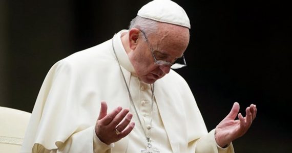 Papa Francisco aprovou mudanças na Oração do Pai Nosso