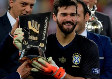 Alisson foi eleito o Melhor Goleiro da Copa América 2019