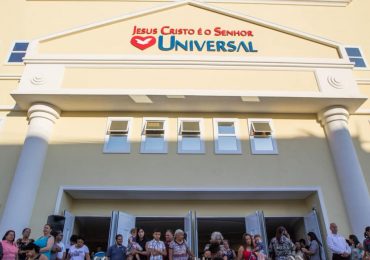 Usuário de drogas armado com faca rouba celular de pastor da Universal durante culto