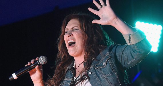 Jo Dee Messina