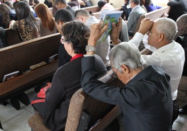 Idosos como missionários na igrej