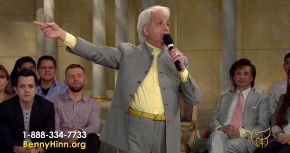 Benny Hinn declara que abandonou a teologia da prosperidade: “Espírito Santo está farto disso"