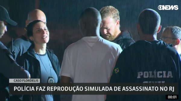 Flordelis participa de reconstituição do assassinato de seu marido; Delegada vê contradições