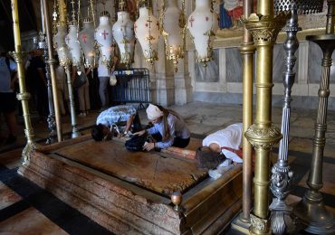 Santo Sepulcro de Jesus é reaberto em Jerusalém