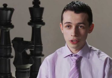 Jovem ateu se converte a Cristo e vira um dos maiores mestres de xadrez