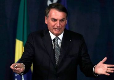 Para “preservar valores cristãos”, Bolsonaro corta verbas de produções artísticas sobre gênero