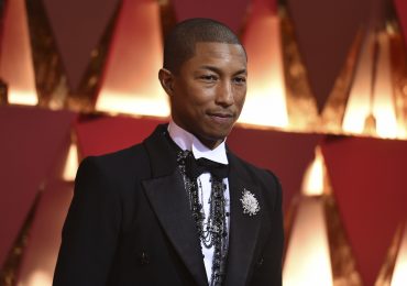 “Não estamos seguindo a Deus, seguimos homens”, lamenta cantor Pharrell Williams