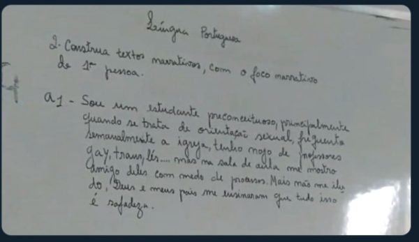 Professora usa texto de exercício para tachar evangélicos como preconceituosos