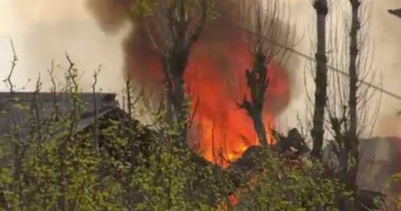 Multidão de radicais hindus incendeia igreja e obriga cristãos a fugirem de aldeia