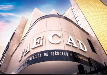 Faculdade evangélica da CGADB oferece curso livre online de Teologia