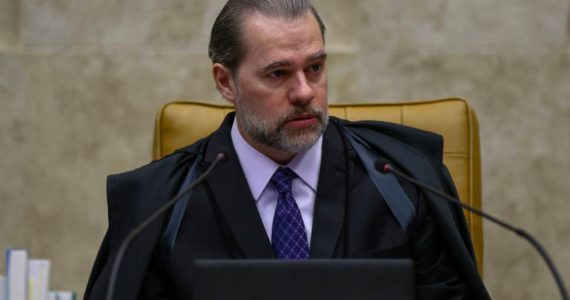 Apenas 1 a cada 5 evangélicos aprova atuação do STF, diz pesquisa Datafolha