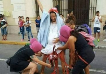 Ataque de feministas a cristãos é manifestação do espírito de Jezabel, diz escritor