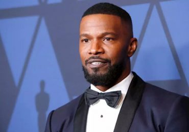 Jamie Foxx fala sobre seu sonho de ver todas as pessoas no “guarda-chuva do cristianismo"