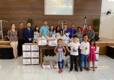 Covid-19: igreja faz "corrente do bem" e arrecada 2 toneladas de alimentos