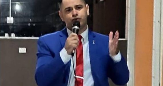Ex-assaltante toma 10 tiros, sobrevive, se converte e conta testemunho