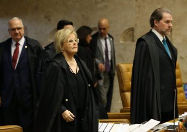 Parlamentares agem com covardia diante do STF, diz Malafaia ao cobrar impeachment - acima de Deus