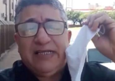 Pastor é criticado por ecoar orientação da OMS sobre uso de máscaras na rua