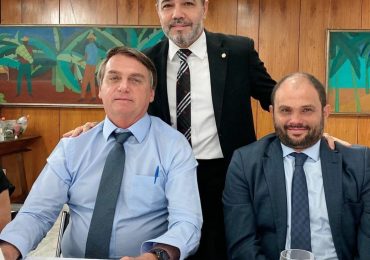 Em reunião com deputados evangélicos, Bolsonaro incentiva derrubada de veto à anistia