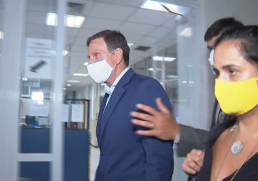 Bispo Marcelo Crivella é preso e afastado do cargo de prefeito por ordem da Justiça