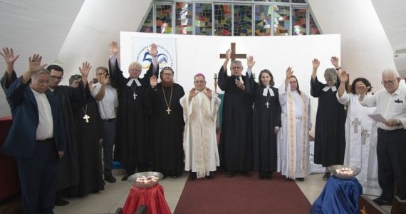 Religiosos defendem ecumenismo e "ética universal" contra a intolerância