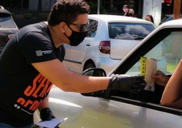 Ação social de igreja distribui kits de prevenção da covid e leva mensagem de esperança