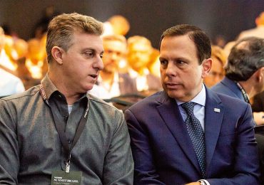 Cotados para 2022, João Doria e Luciano Huck são mal vistos por lideranças evangélicas