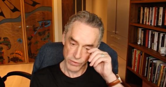 Jordan Peterson, ‘maior intelectual do mundo’, testemunha fé em Jesus às lágrimas