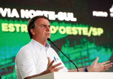 Bolsonaro cita a Bíblia ao pedir coragem vencer a pandemia: ‘Não temas'