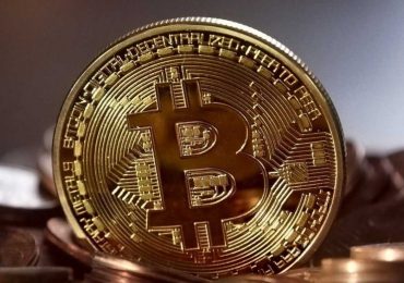 Bispo Macedo é acusado de fake news ao associar Bitcoin à marca da besta