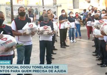 Pandemia: Universal arrecadou 50 toneladas de alimentos para distribuir a necessitados