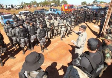 Policiais oram antes de turno em perseguição a Lázaro Barbosa: ‘Que o mal sucumba'