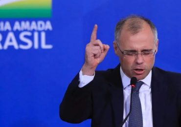 Pastor indicado ao STF está perto de obter primeira vitória no Senado, aponta levantamento