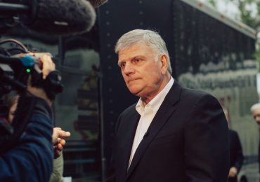 Após sabotarem evento de Franklin Graham, autoridades se desculpam e pagam indenização