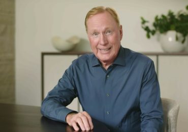 Com sério problema cardíaco, Max Lucado pede orações: ‘Estou nas mãos de Deus'