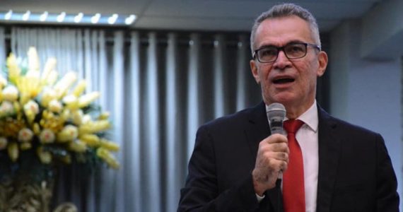 Ecumenismo poderá levar Assembleia de Deus a ordenar pastores homossexuais, alerta Altair Germano