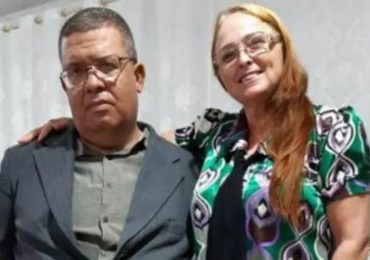 Viúva de pastor sepultado após não ressuscitar diz que ‘fé não foi abalada' - funerária