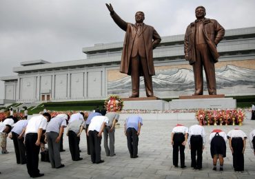 Celebração do Natal é proibida na Coreia do Norte; País troca Jesus por esposa de ditador