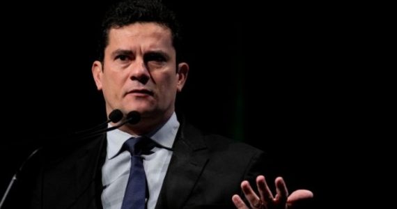 Pré-candidato, Sérgio Moro não se opõe à ideologia de gênero, mas quer voto evangélico