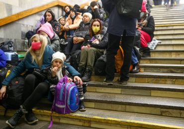 Nascido na Ucrânia, pastor diz que os cristãos fazem cultos "nos metrôs"