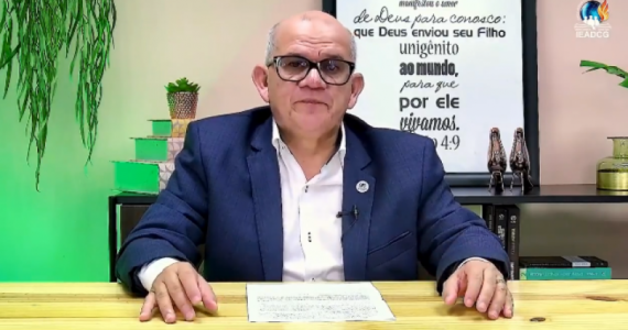 Pastor que chamou fiéis de "lixo" pede perdão após reação de Malafaia - disciplina