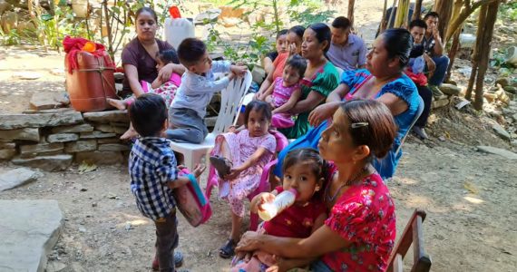 Católicos impõem multas ilegais a evangélicos que rejeitam festival de santo no México