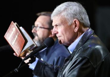 ‘Só Jesus pode salvar sua alma’: Franklin Graham denuncia o pecado no Esperança Rio